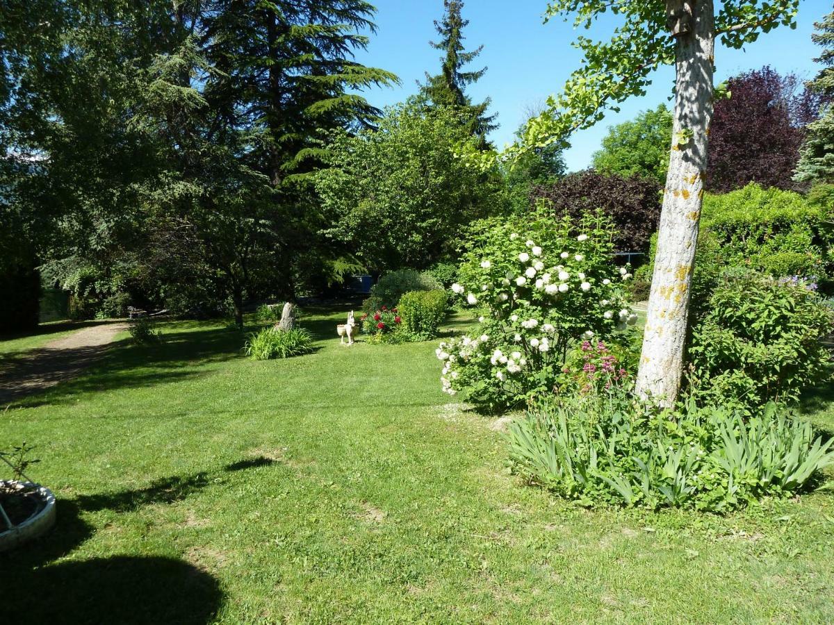Ferienwohnung Vue Sur Les Montagnes Embrun Exterior foto
